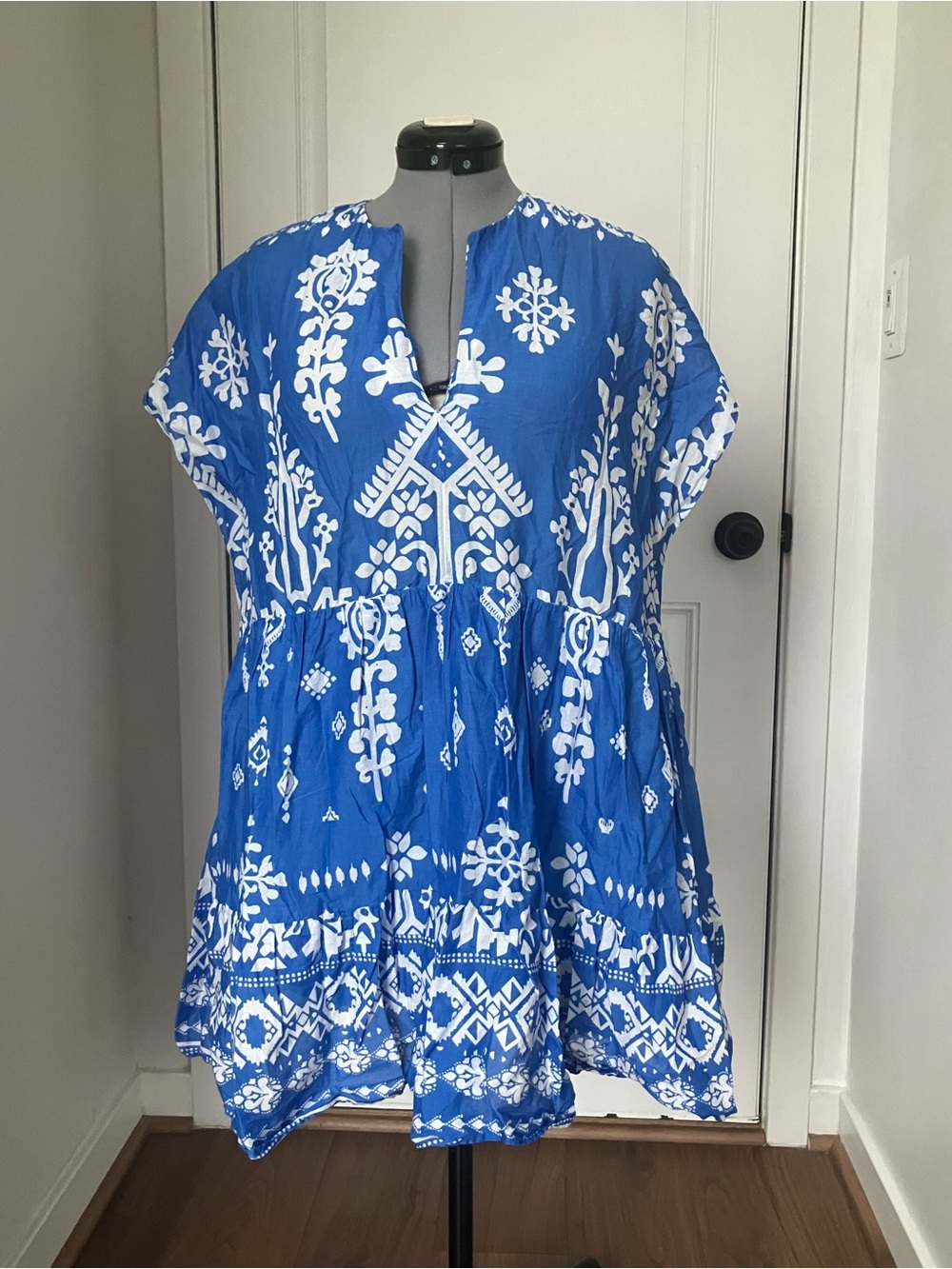 Zara Blue and White Embroidered Tunic